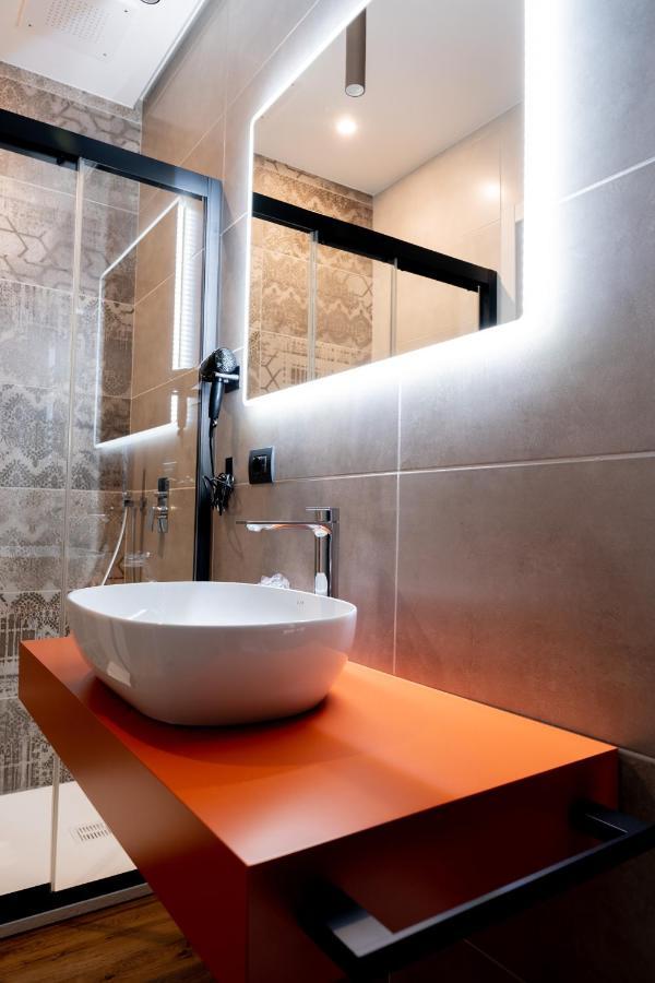 Calvani23 Luxury House Bari Exterior foto